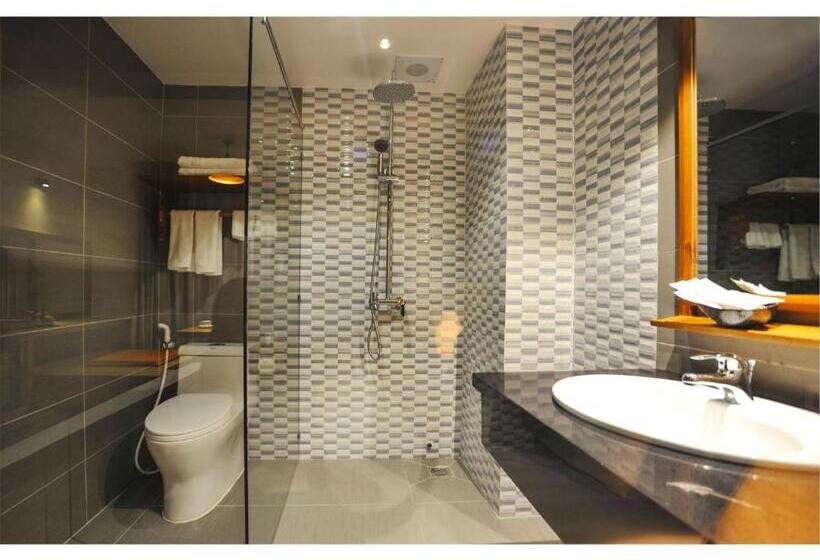 اتاق لوکس با چشم‌انداز دریا, Seasing Boutique