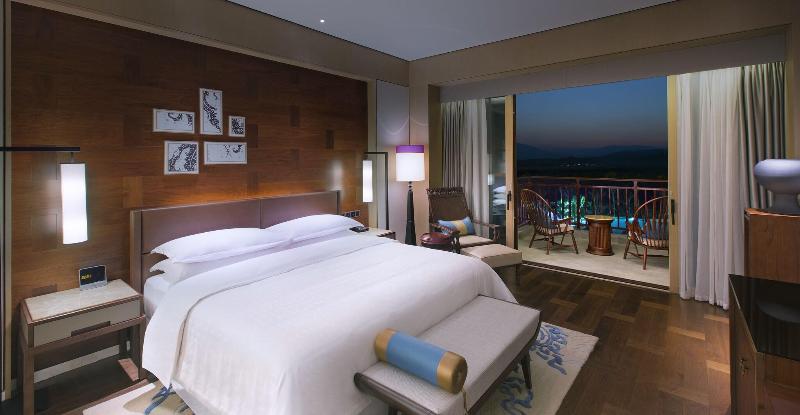 Номер Deluxe Вид на Сад, Sheraton Grand Xishuangbanna