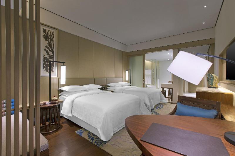 Номер Deluxe Вид на Сад, Sheraton Grand Xishuangbanna