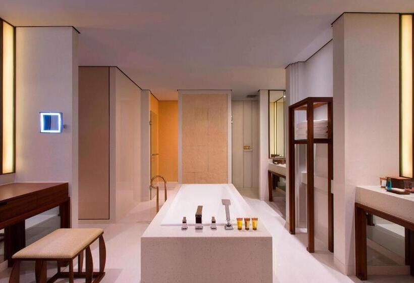 Люкс Кровать Кинг, Sheraton Grand Xishuangbanna