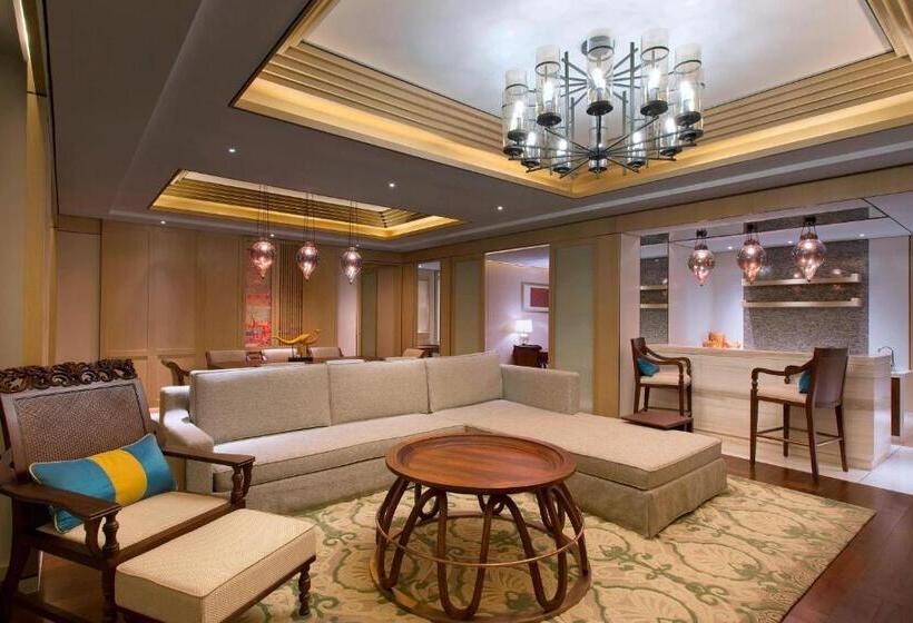 Люкс Кровать Кинг, Sheraton Grand Xishuangbanna