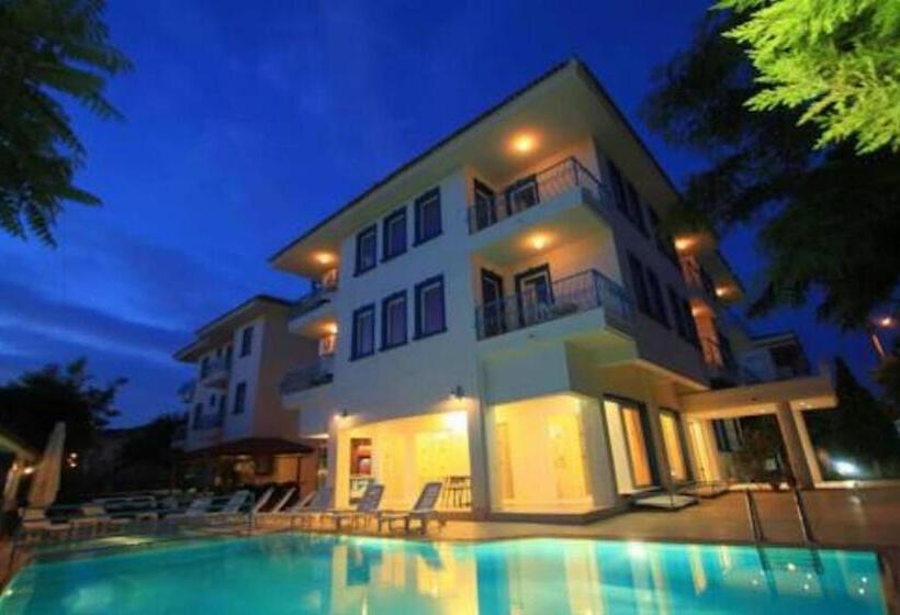 جناح عائلي, Marigold Otel