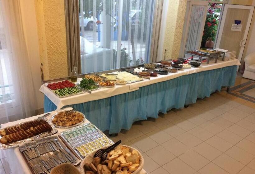 جناح عائلي, Marigold Otel