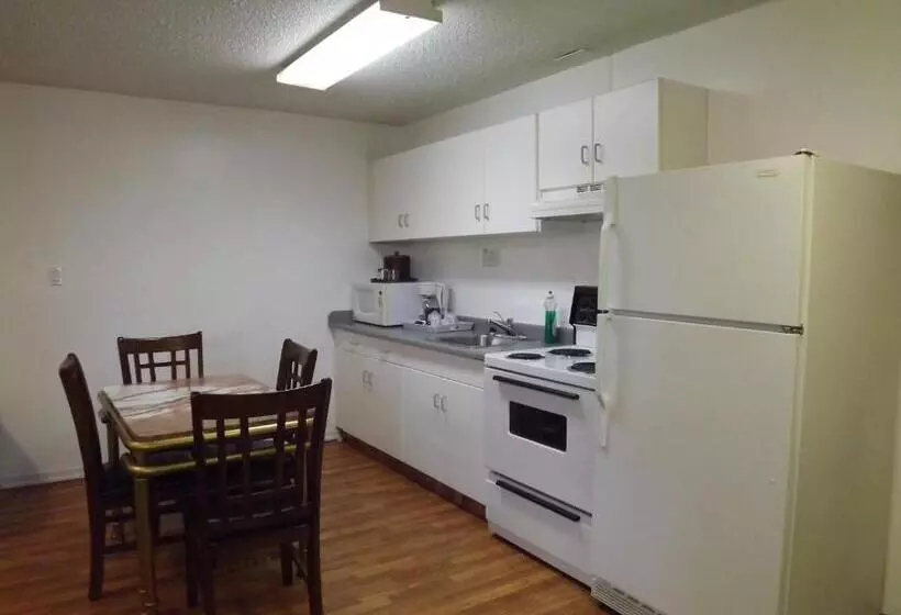 スイート, Canadas Best Value Inn Whitecourt