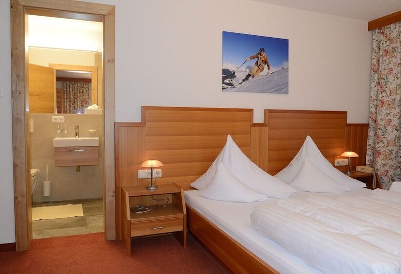 Номер Комфорт, Quality Hosts Arlberg Hotel Garni Mössmer