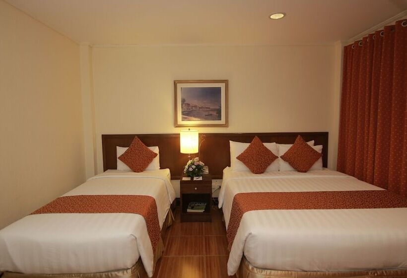 高级大房间, The Suites At Mount Malarayat