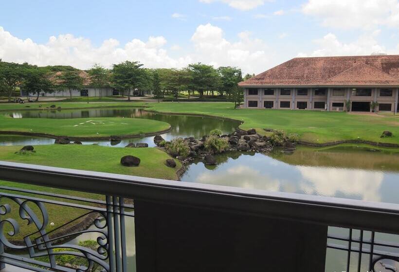 豪华湖景房, The Suites At Mount Malarayat