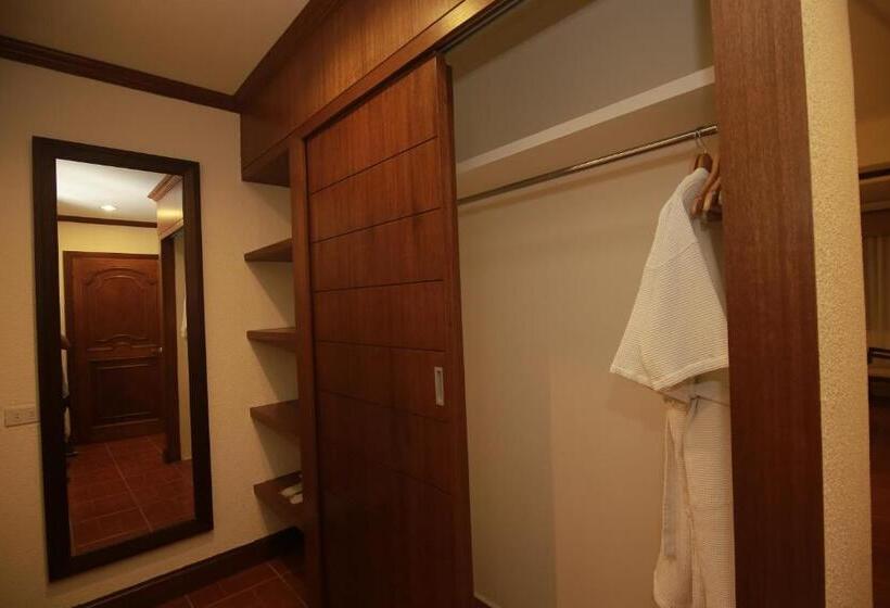豪华房间, The Suites At Mount Malarayat