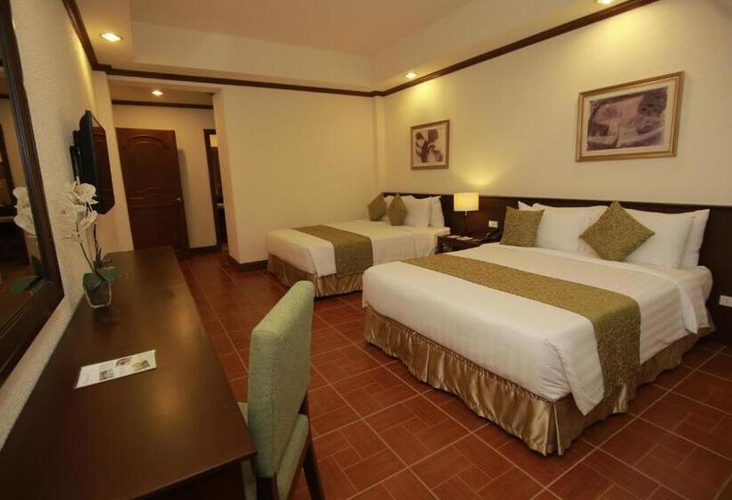 חדר דלוקס, The Suites At Mount Malarayat