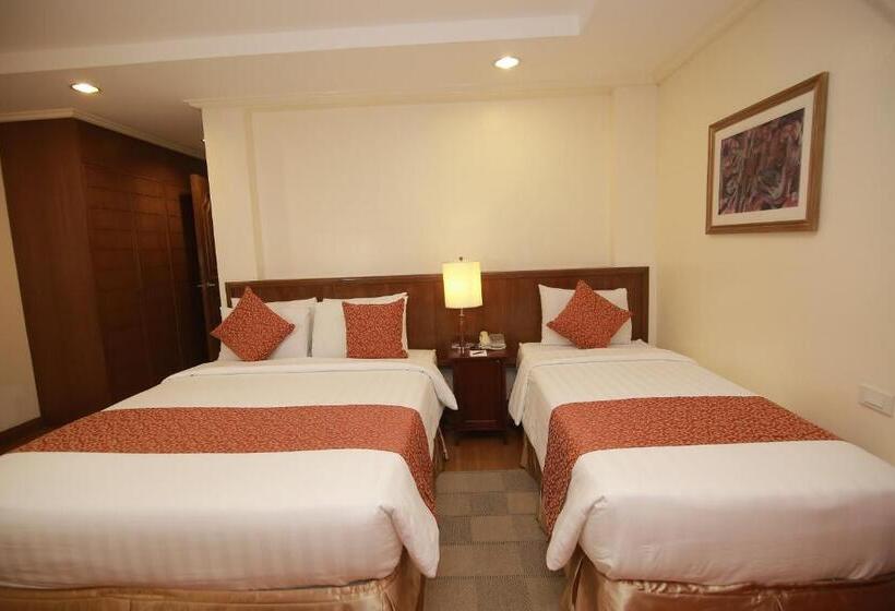 סוויטת ג'וניור אקזקיוטיב, The Suites At Mount Malarayat