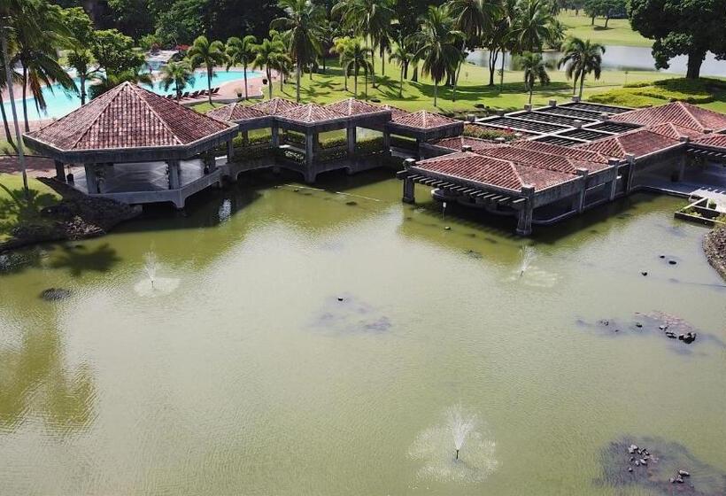 豪华湖景房, The Suites At Mount Malarayat