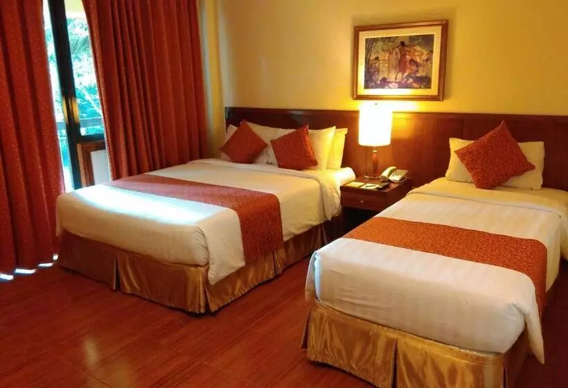 スーペリアールーム, The Suites At Mount Malarayat