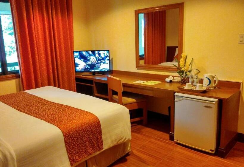 חדר סטנדרט, The Suites At Mount Malarayat