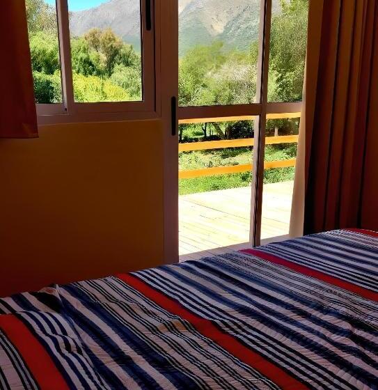 اتاق استاندارد چهار تخته, Casablanca La Granja De Capilla