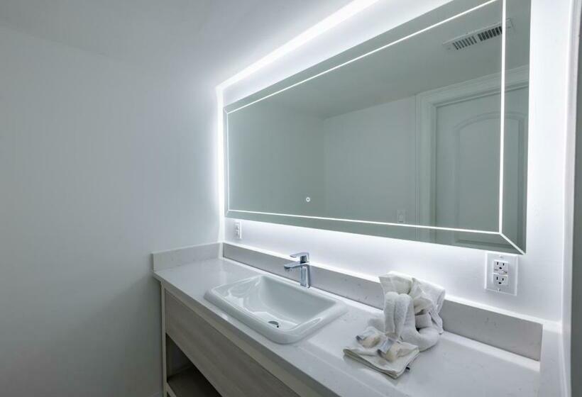 استودیوی استاندارد با چشم‌انداز دریا, Grande Beach Resort