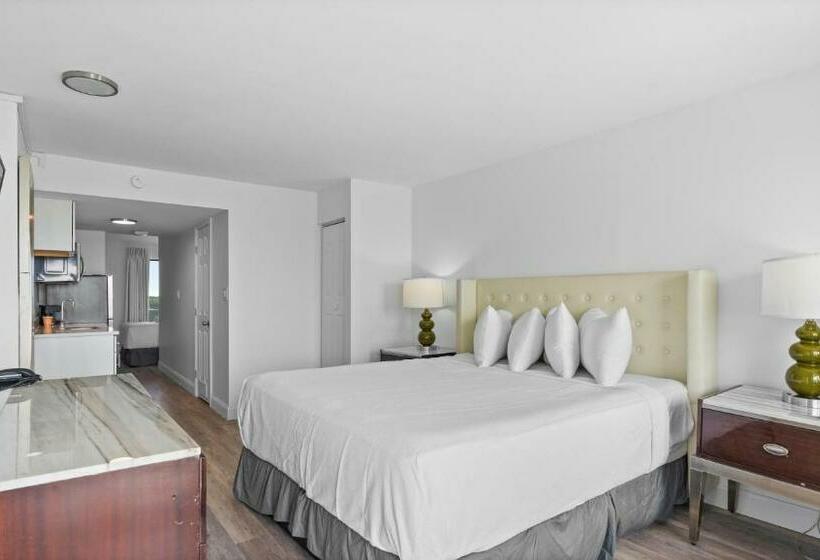 استودیوی استاندارد با چشم‌انداز دریا, Grande Beach Resort