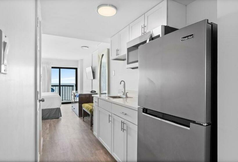 استودیوی استاندارد با چشم‌انداز دریا, Grande Beach Resort