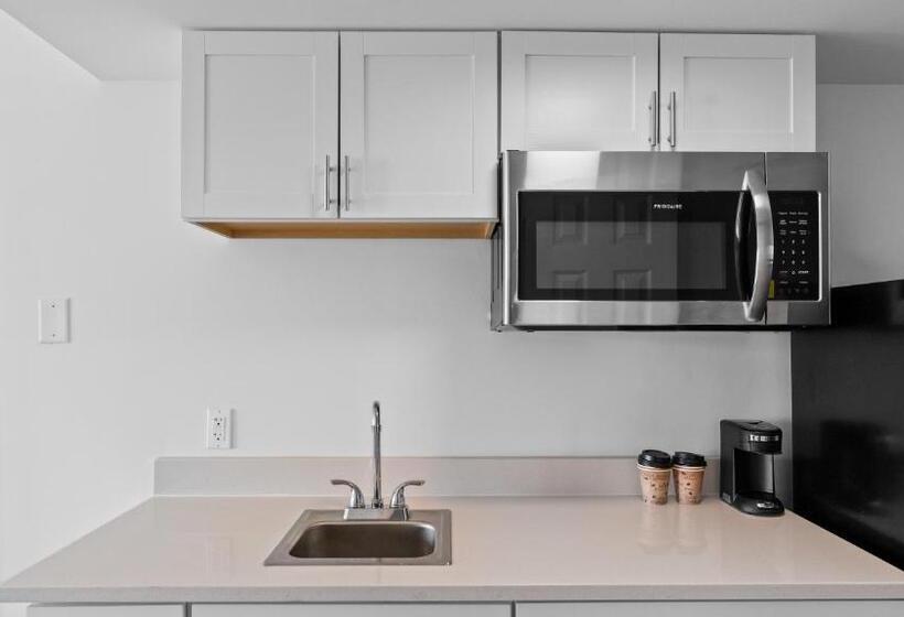 استودیوی استاندارد با چشم‌انداز دریا, Grande Beach Resort