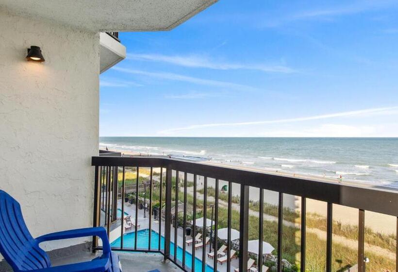 استودیوی سوپریور, Grande Beach Resort