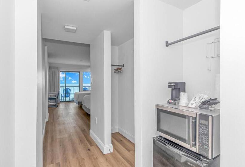 استودیوی استاندارد با چشم‌انداز دریا, Grande Beach Resort