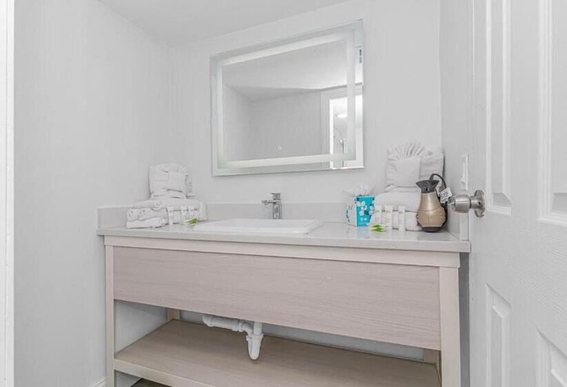 سوییت سوپریور, Grande Beach Resort