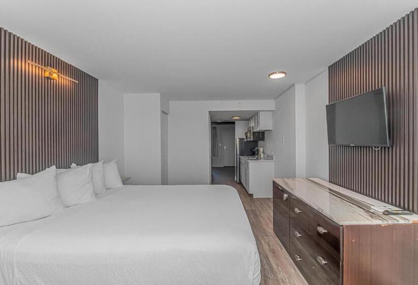 سوییت سوپریور, Grande Beach Resort