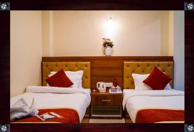 스탠다드 룸, The Parasol Inn Sikkim