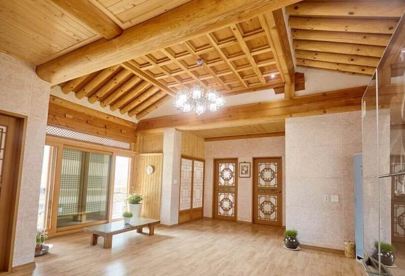 标准间, Wanju Hanok Pension Hyurim