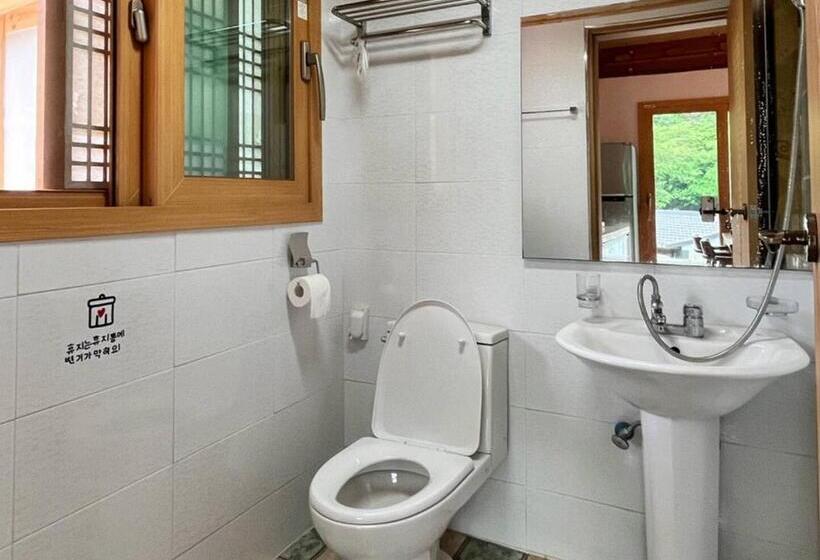 标准间, Wanju Hanok Pension Hyurim