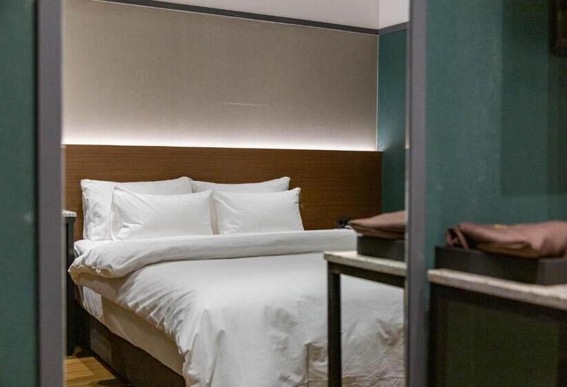 디럭스 룸, Jecheon The Wall