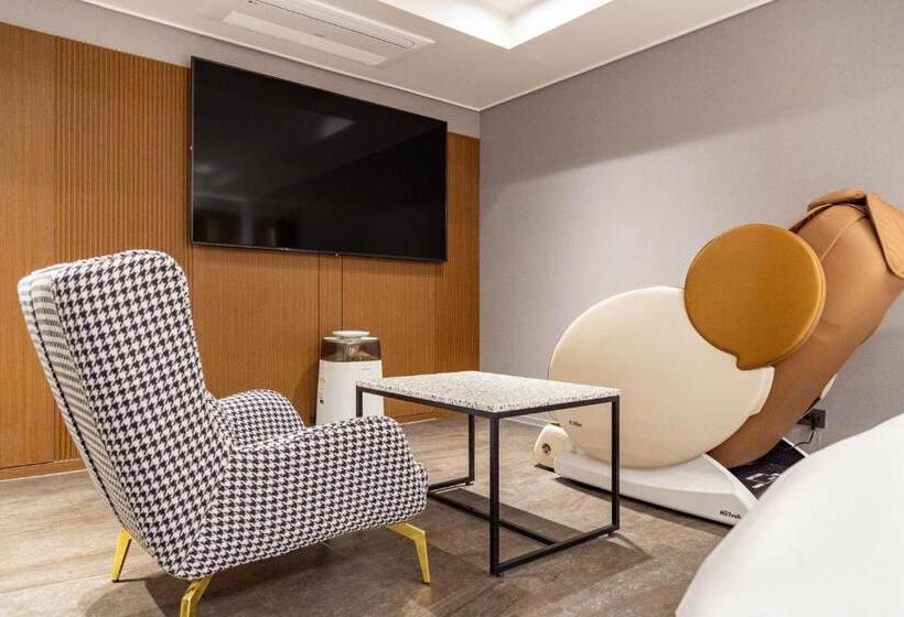 수피리어 룸, Jecheon The Wall