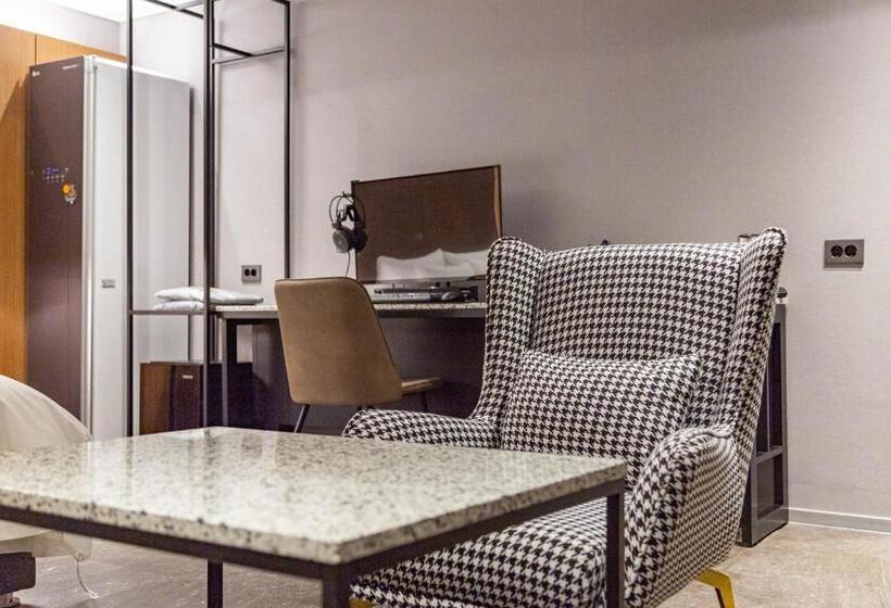 수피리어 룸, Jecheon The Wall