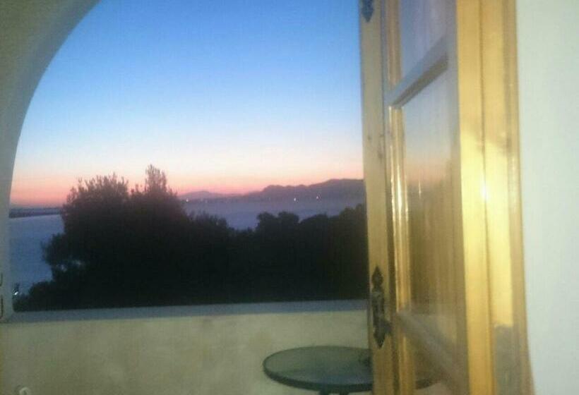 דירת פנטהאוז 1 חדרי שינה, Agistri Apartments