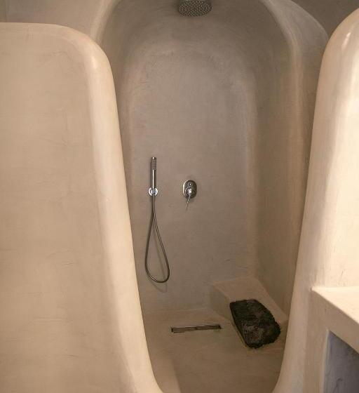 디럭스 룸, Arck Suites