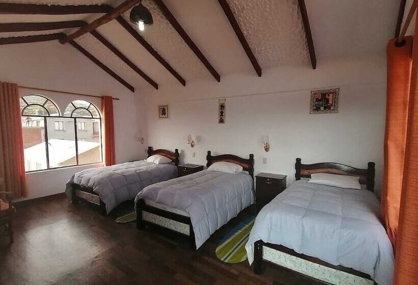 اتاق استاندارد سه نفره, Hostal Jallalla