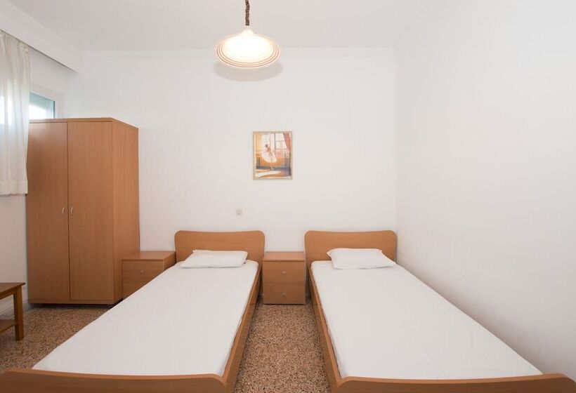 Апартаменты 2 Спальни, Karayiannis