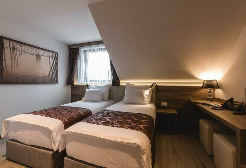 اتاق استاندارد, Guesthouse Grof