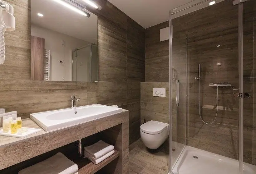 اتاق استاندارد یک نفره, Guesthouse Grof