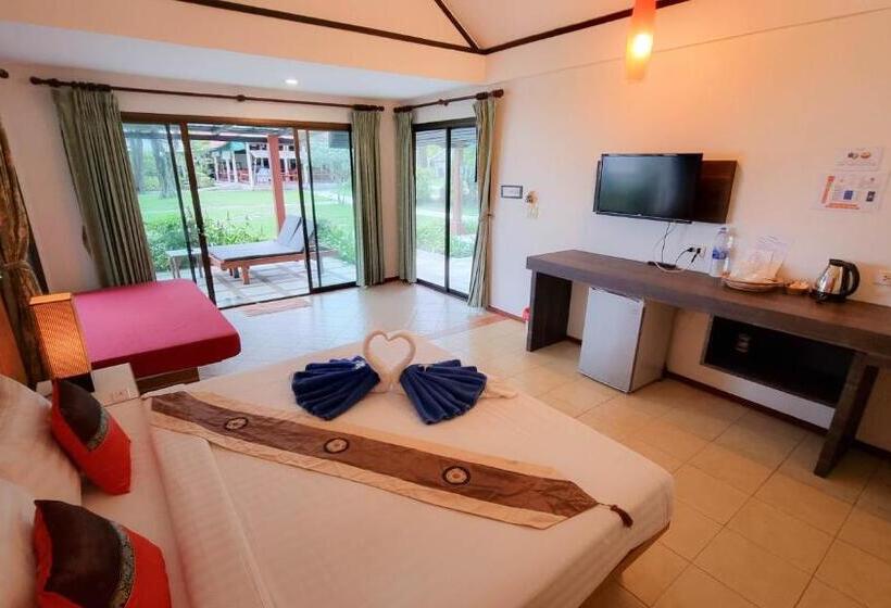 جناح ديلوكس مطل على البحر, Golden Bay Cottage   Sha Extra Plus