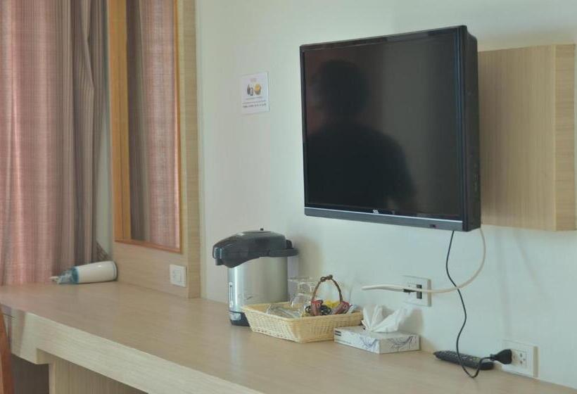 غرفة عائلية مطلّة علي البحر, Golden Bay Cottage   Sha Extra Plus