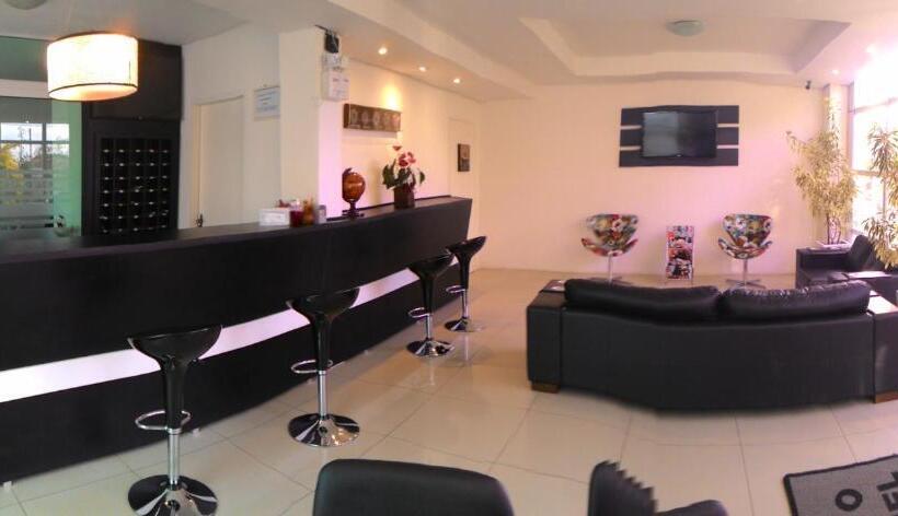 חדר אקונומי יחיד, Rede Bonnel 88 Standard