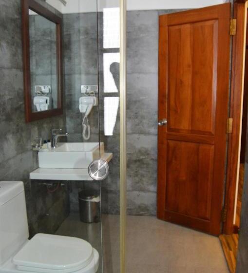 Family Room, Heaven Seven  Nuwara Eliya