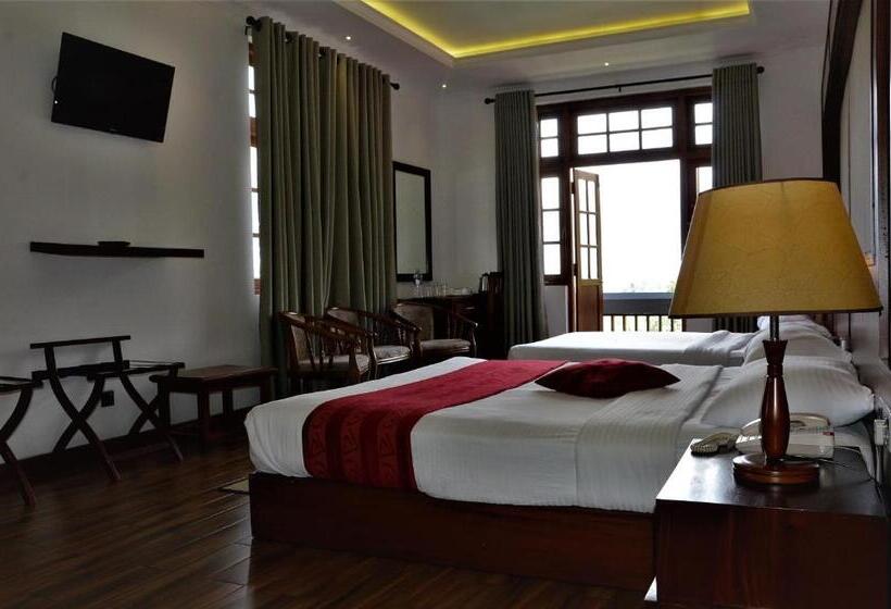 Family Room, Heaven Seven  Nuwara Eliya