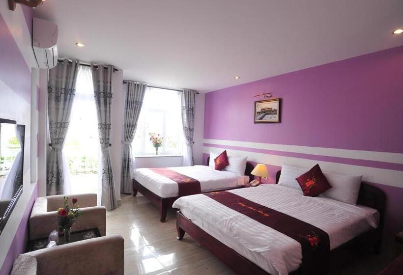 اتاق خانوادگی, Hong Thien Ruby