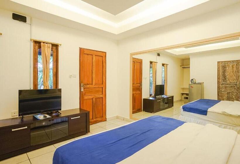 デラックスルーム, Kampung 168