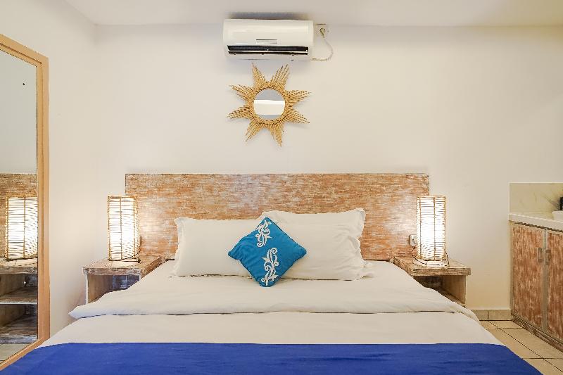 デラックスルーム, Kampung 168