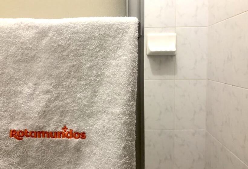 חדר סטנדרט לארבעה, Posada Los Olivos Los Mochis