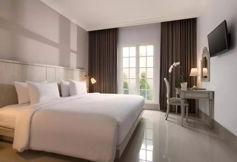 キングサイズベッドのデラックスルーム, Santika Seminyak