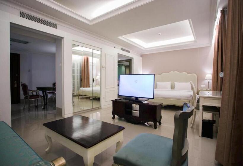 Люкс, Santika Seminyak