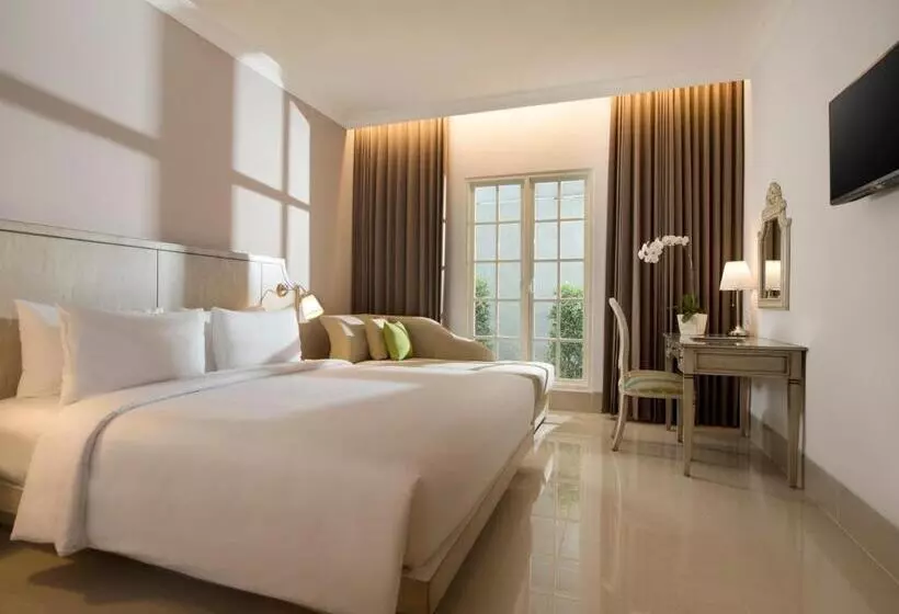 キングサイズベッドのデラックスルーム, Santika Seminyak